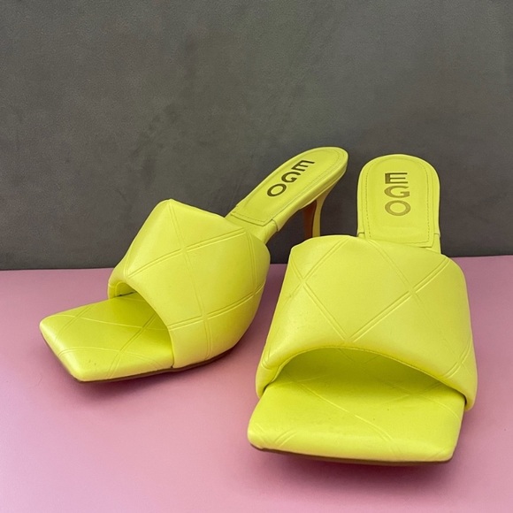 EGO ⚡️ Quilted Kitten heels - Picture 1 of 4